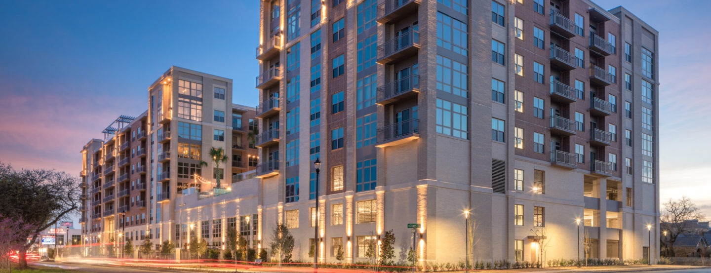 The Montrose at Buffalo Bayou - Arch-Con Corporation