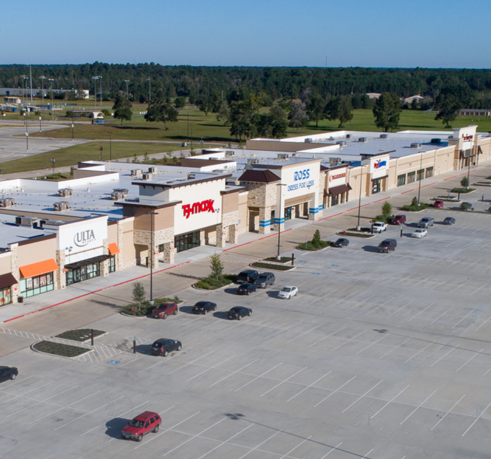 Valley Ranch Town Center Arch Con Corporation