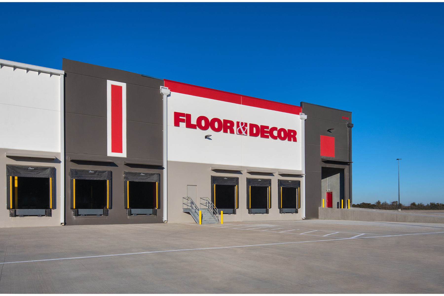 Floor & Décor - Oakridge - Arch-Con Corporation