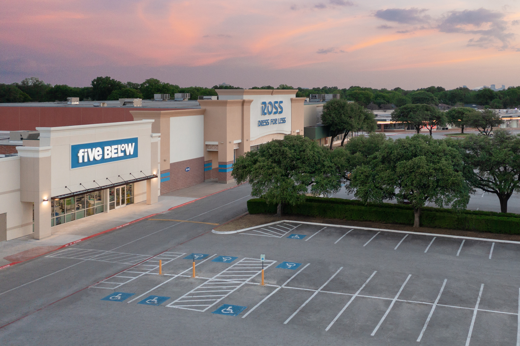 Five Below, a discount retail chain, to open in Overland Park